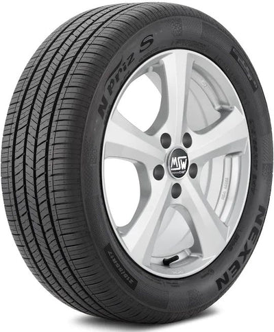Nexen - N'Priz S - 215/55R17 94V BSW