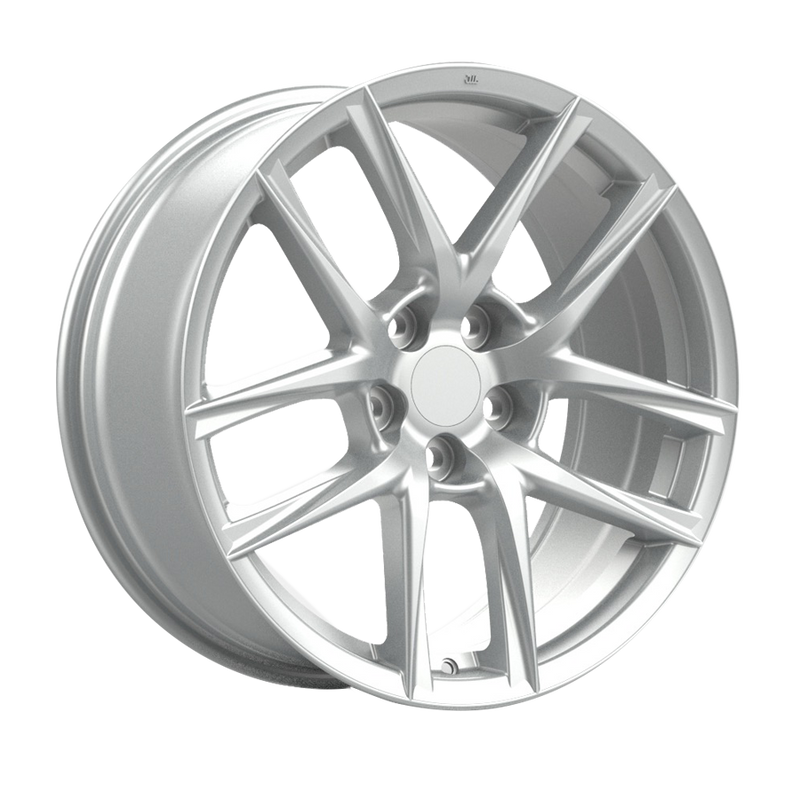 OE+ - LX04 - Silver - 18" x 8", 35 Offset, 5x114.3 (Bolt pattern), 60.1mm HUB